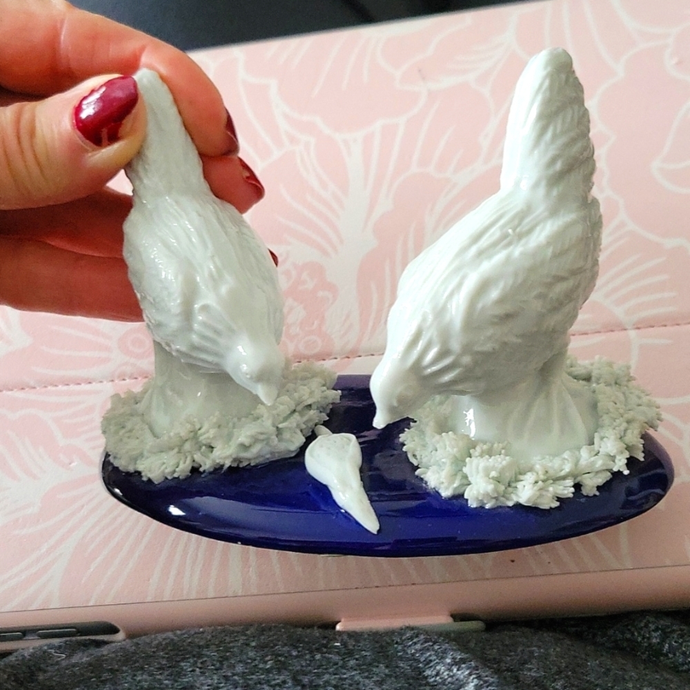 ITALIAN import cobalt Porcelain VINTAGE Pheasants eating Corn